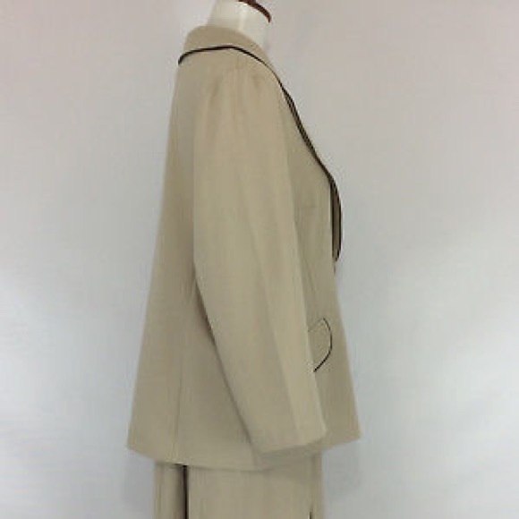 Power Suit Jacket & Skirt SZ 18 Pleated skirt - Picture 3 of 7